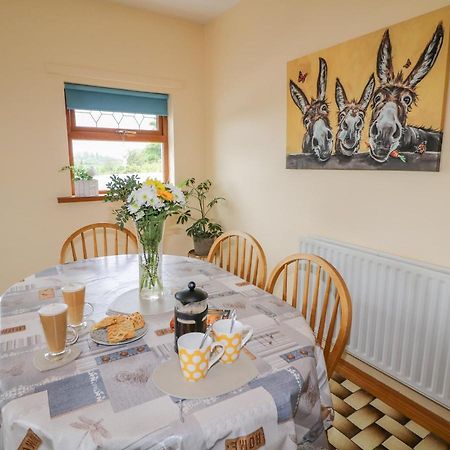 Annie'S Place Villa Newry Ngoại thất bức ảnh